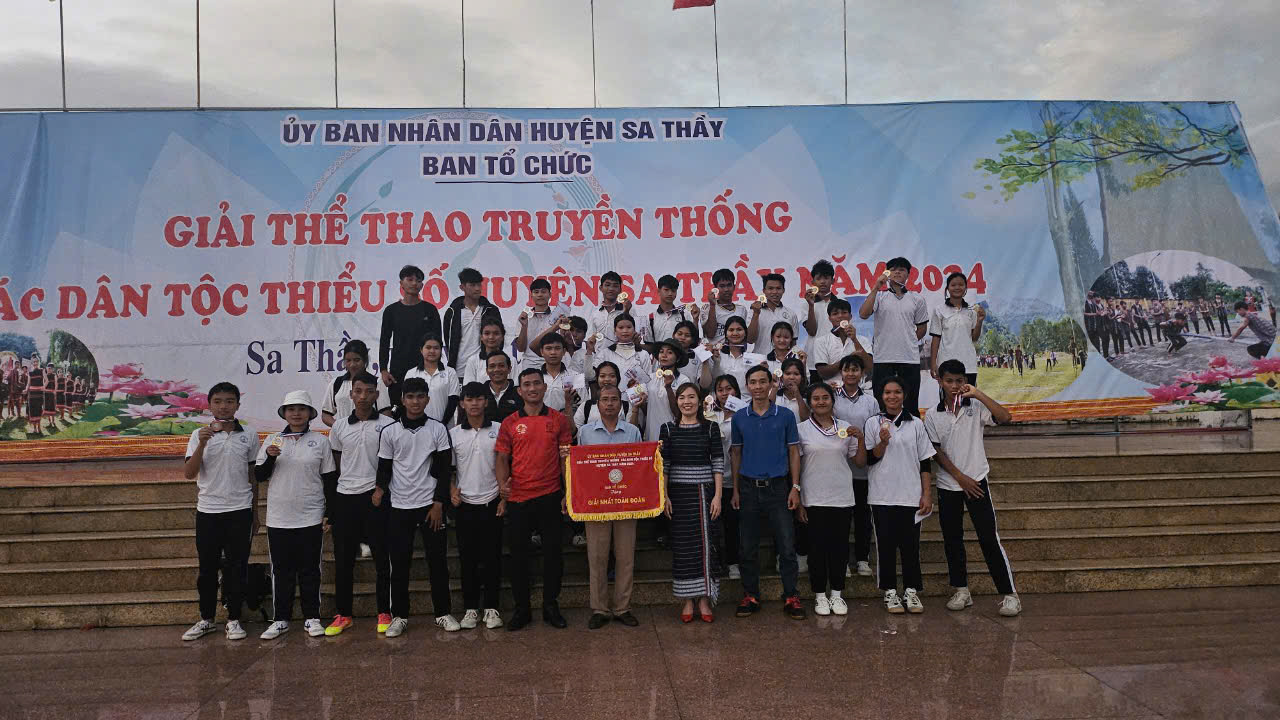 Giải thể thao truyền thống các dân tộc thiểu số huyện Sa Thầy năm 2024